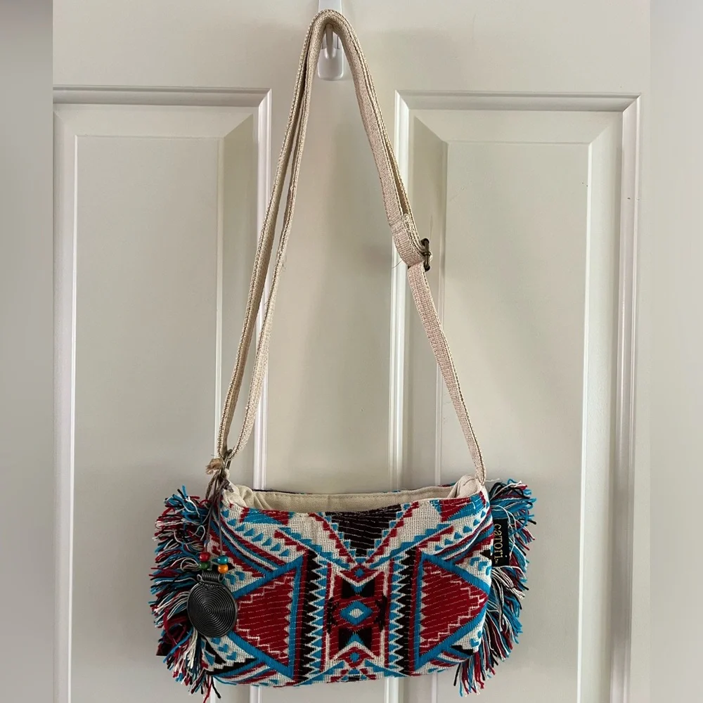 Catori Purse - Picture 1 of 4